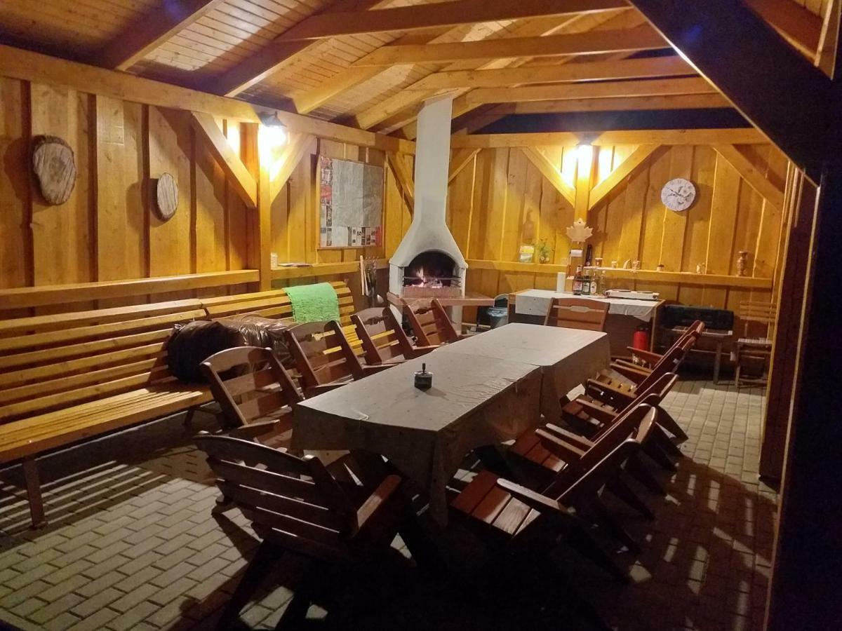 Penzión Anika Várhosszúrét Kültér fotó